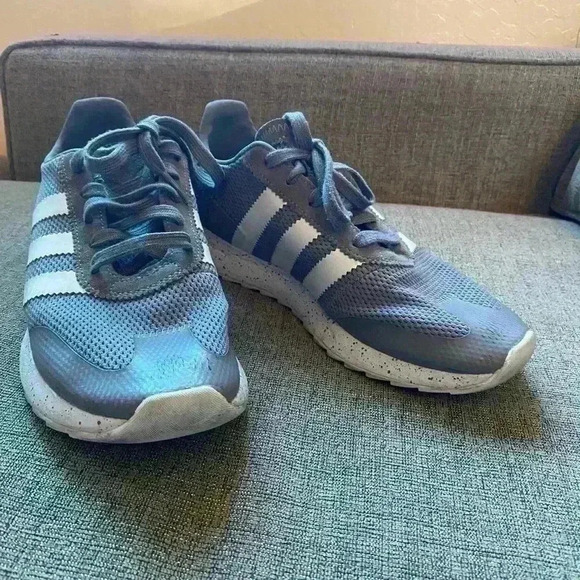Adidas Grey Swift Run Size 8 - Picture 1 of 8